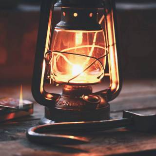 Lantern 4k wallpaper