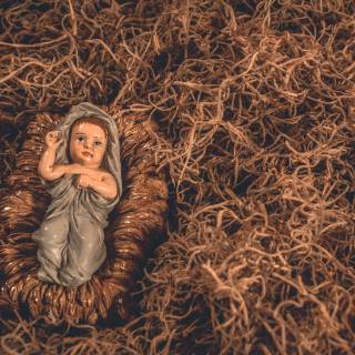 Baby Jesus 4k wallpaper