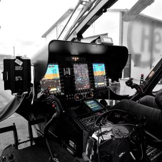 Pilot phone wallpaper