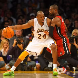 Nike Kobe 6 Protro - Grinch - wallpaper