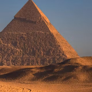 iPhone style pyramid wallpaper