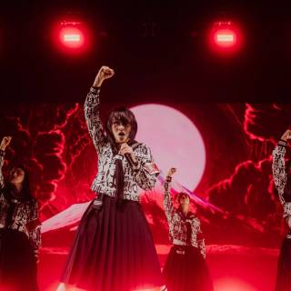 Suzuka Atarashii Gakko computer wallpaper