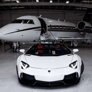 Plane and car wallpaper