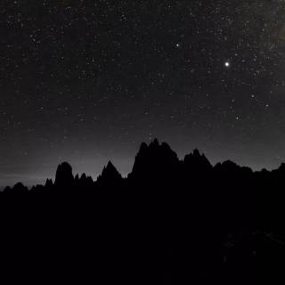 4k dark night wallpaper