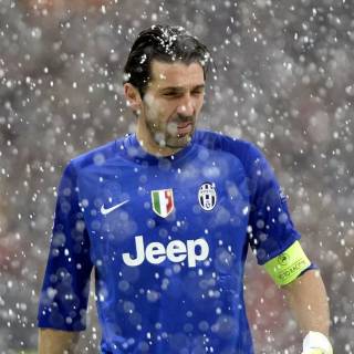 Goalkeeper phone wallpaper