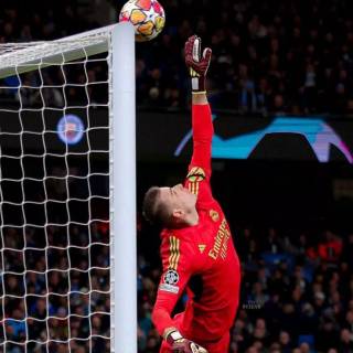 Goalkeeper phone wallpaper