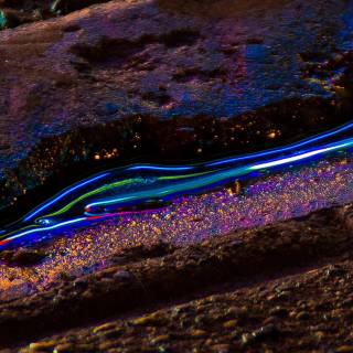 iPhone oil wallpaper