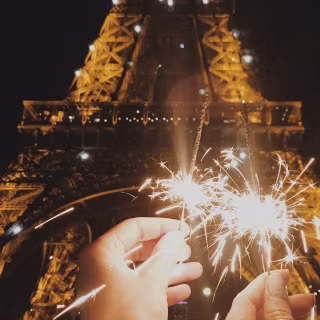 Christmas in Paris wallpaper