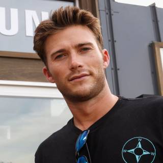 Scott Eastwood desktop wallpaper