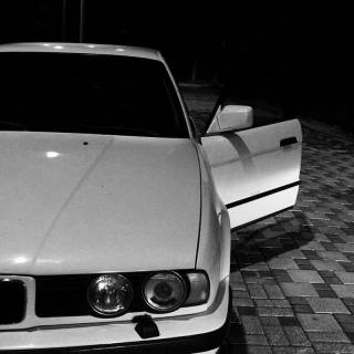 BMW E34 phone wallpaper