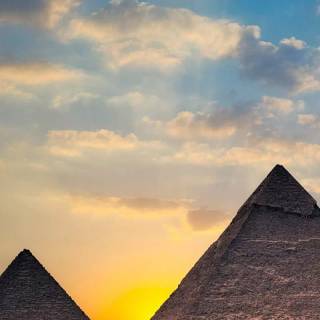 Pyramid phone wallpaper