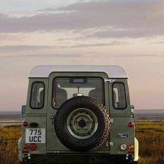 Land Rover Defender phone wallpaper