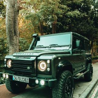 Land Rover Defender phone wallpaper