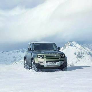 Land Rover Defender phone wallpaper