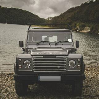Land Rover Defender phone wallpaper