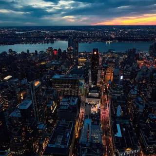 iPhone urban wallpaper