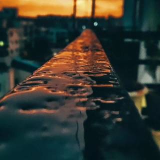 iPhone urban wallpaper