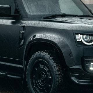 Land Rover Defender iPhone wallpaper