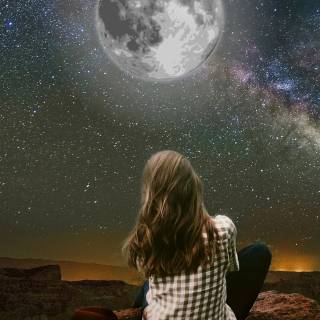 Female iPhone wallpaper