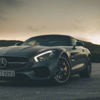 Black car PC wallpaper