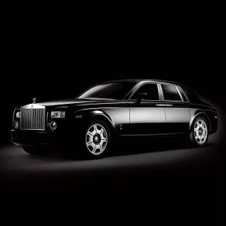 Black car PC wallpaper