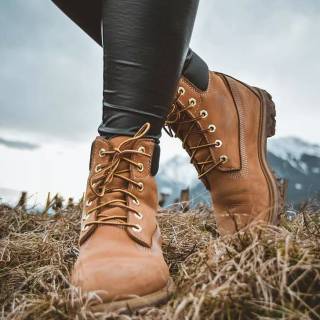 Timberland logo wallpaper