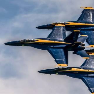 Blue Angels iPhone wallpaper