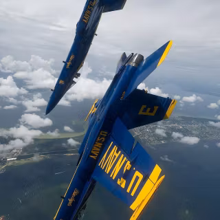 Blue Angels iPhone wallpaper