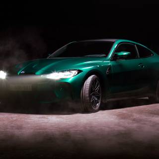 Green cars 4k wallpaper