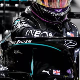 Petronas iPhone wallpaper