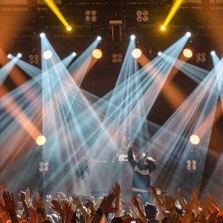 Party iPhone wallpaper