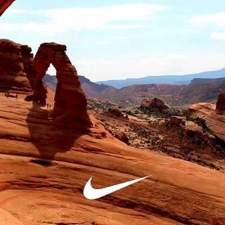 Run iPhone wallpaper