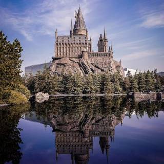 Hogwarts castle phone wallpaper