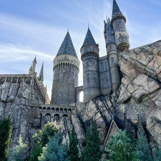 Hogwarts castle phone wallpaper