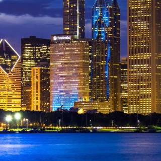 Chicago skyline iPhone wallpaper