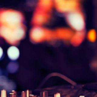 iPhone 12 music wallpaper