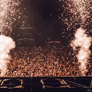 Music iPhone 11 wallpaper