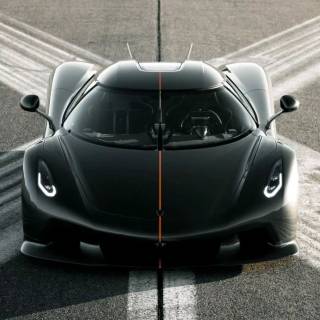 Black Koenigsegg wallpaper