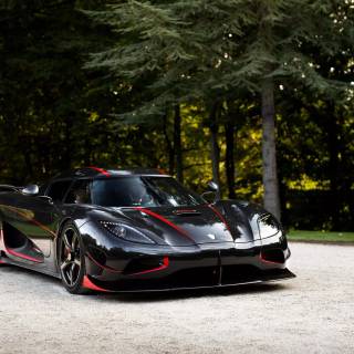 Black Koenigsegg wallpaper