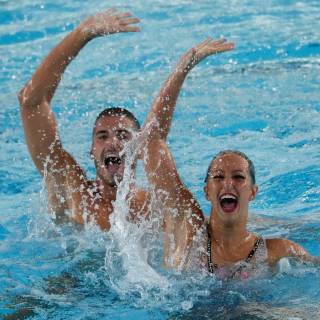 Synchronized swimming wallpaper