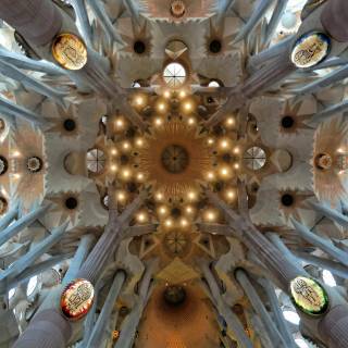 Antoni Gaudí wallpaper