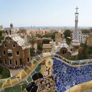 Antoni Gaudí wallpaper