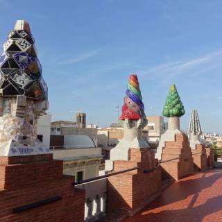 Antoni Gaudí wallpaper