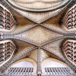 Antoni Gaudí wallpaper