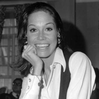 Mary Tyler Moore wallpaper