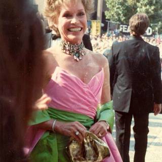 Mary Tyler Moore wallpaper