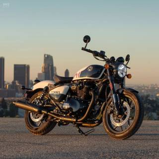 Royal Enfield Shotgun wallpaper