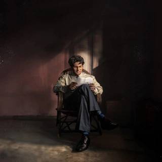 Lucky Baskhar wallpaper