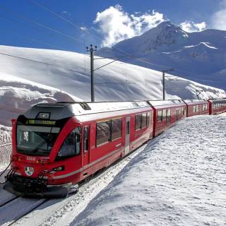 Switzerland train wallpaper