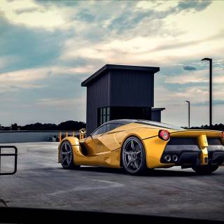 Cars Ferrari wallpaper